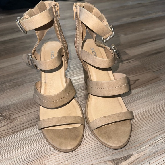 Nude/Tan Soda Strappy Heels - Picture 2 of 2